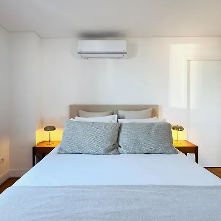 Apartment Whome Exclusive In A Prime Location With River View