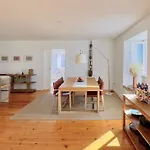Whome Exclusive In A Prime Location With River View * 리스본