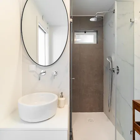 Apartment Whome Exclusive In A Prime Location With River View Lisbon