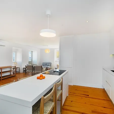 Apartment Whome Exclusive In A Prime Location With River View Lisbon
