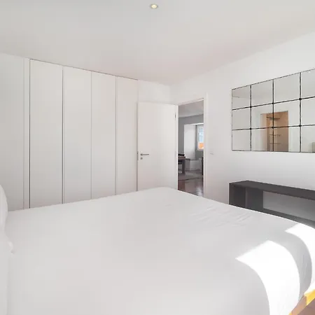 アパート Whome Exclusive In A Prime Location With River View *